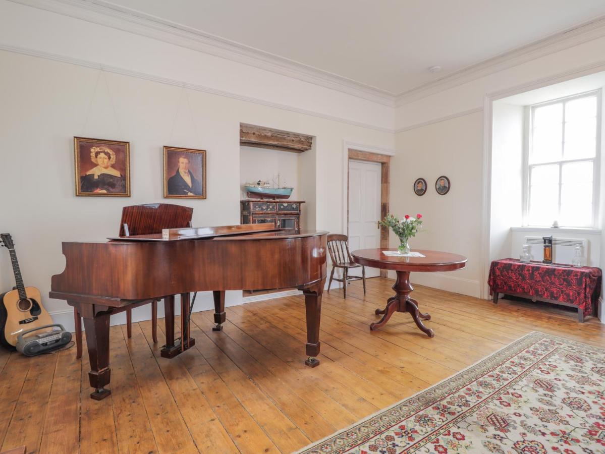 Freswick Castle Villa Bagian luar foto